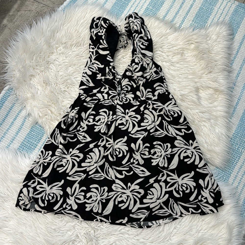 Women’s lush dress